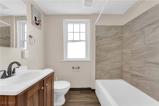 15602 Walden Avenue, Cleveland, OH 44128