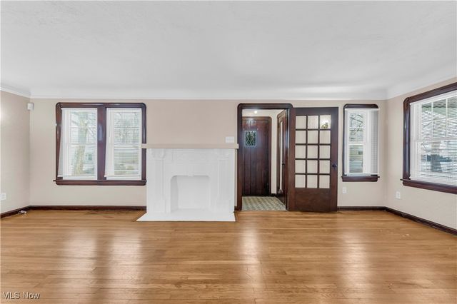 15602 Walden Avenue, Cleveland, OH 44128