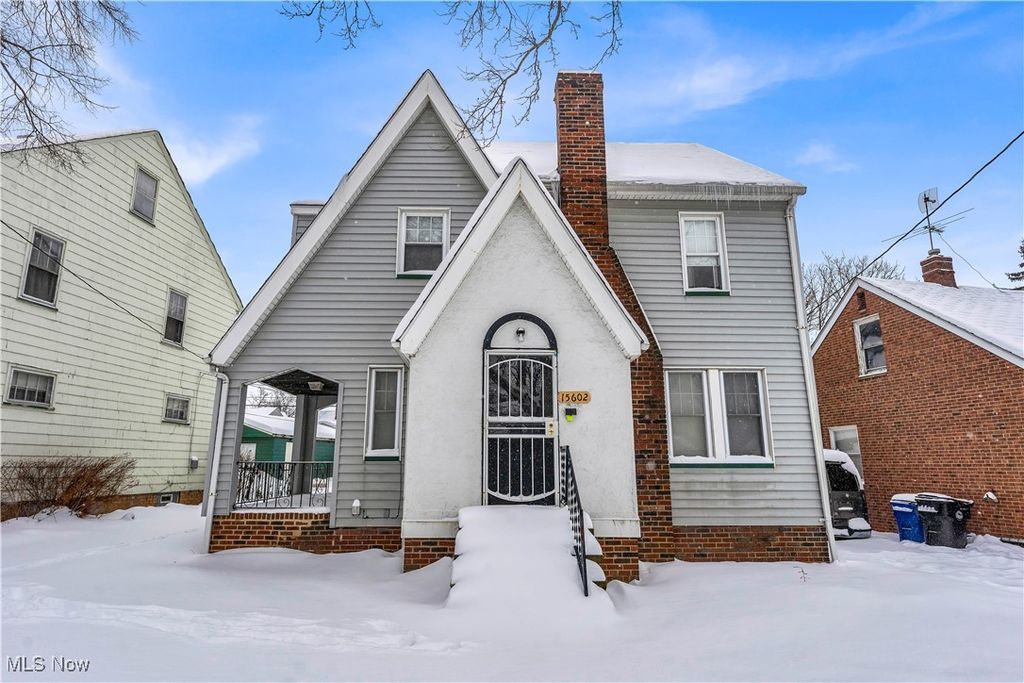 15602 Walden Avenue, Cleveland, OH 44128