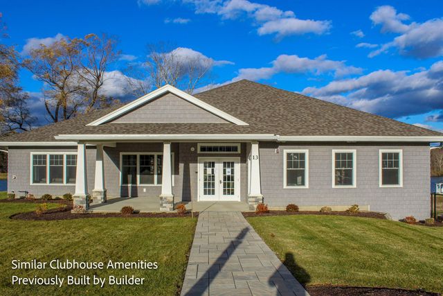 27 Edgewater Drive, Brentwood, NH 03833