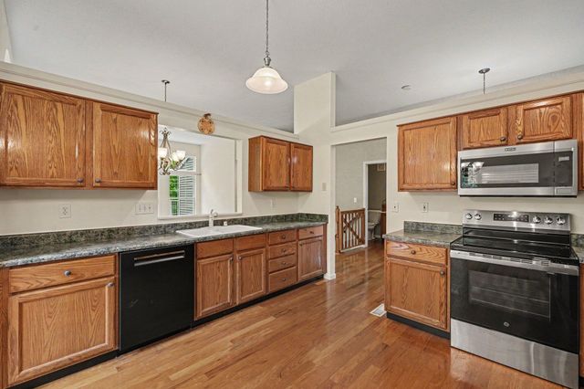 7280 Ridge Edge Court, A, Florence, KY 41042