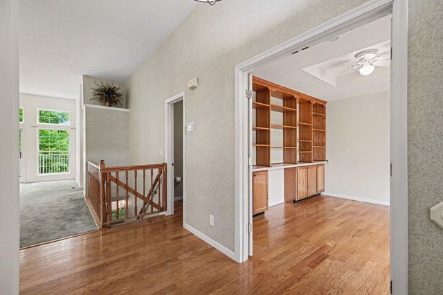 7280 Ridge Edge Court, A, Florence, KY 41042