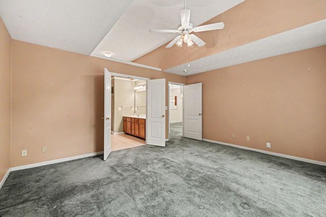7280 Ridge Edge Court, A, Florence, KY 41042