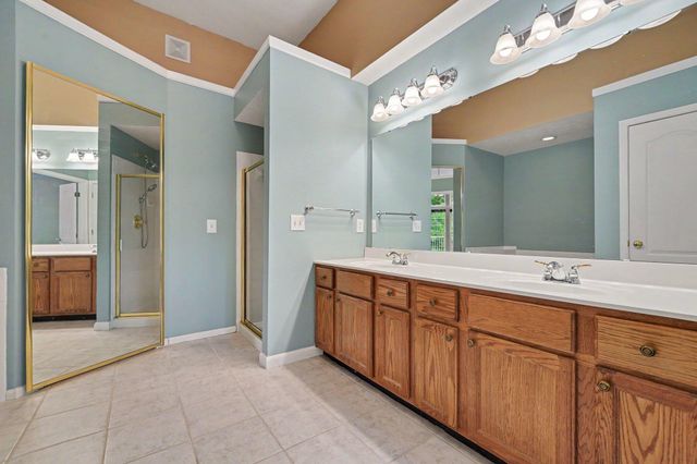 7280 Ridge Edge Court, A, Florence, KY 41042
