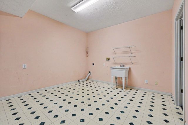 7280 Ridge Edge Court, A, Florence, KY 41042