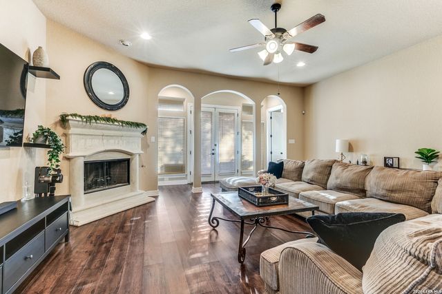 11302 Ivy Cadence, San Antonio, TX 78253