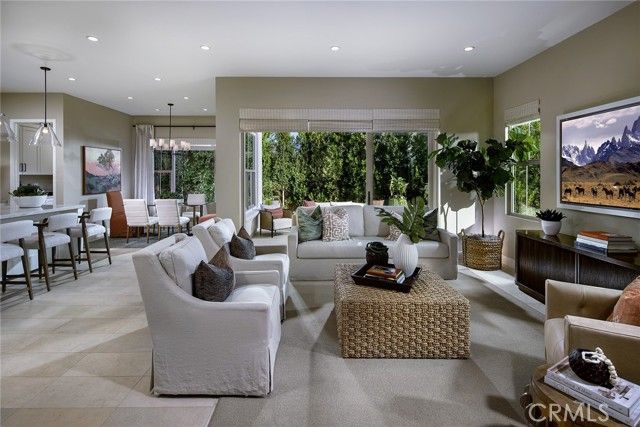 206 Maricopa, Irvine, CA 92618