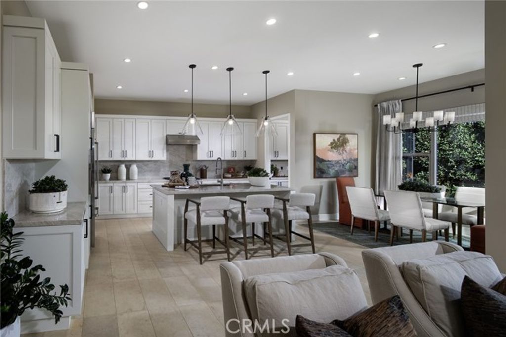 206 Maricopa, Irvine, CA 92618