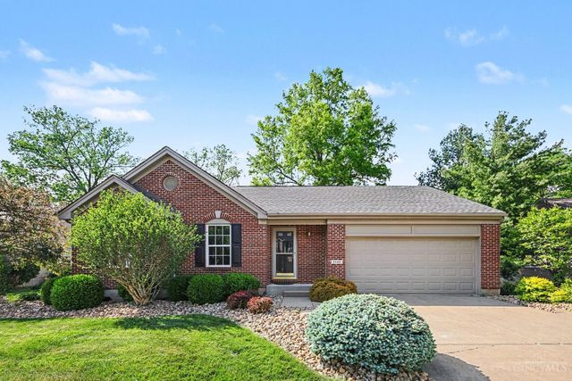 1540 Thornberry Road, Amelia, OH 45102