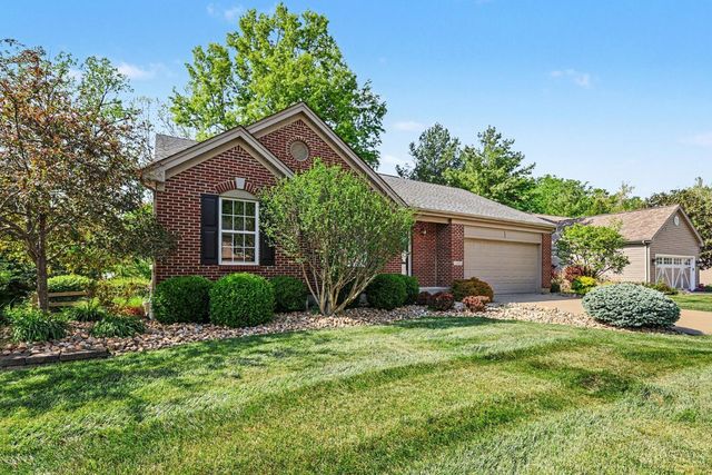 1540 Thornberry Road, Amelia, OH 45102