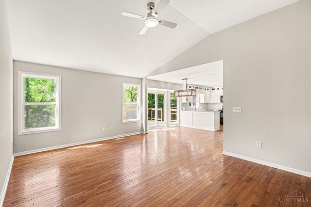1540 Thornberry Road, Amelia, OH 45102