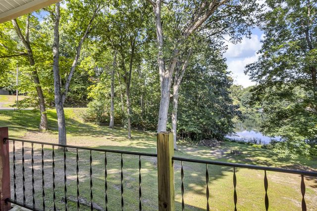 100 Southwood Drive, Jerome, MI 49249