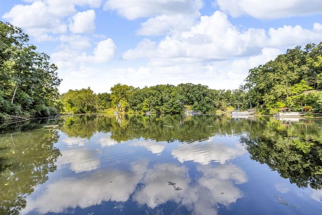 100 Southwood Drive, Jerome, MI 49249