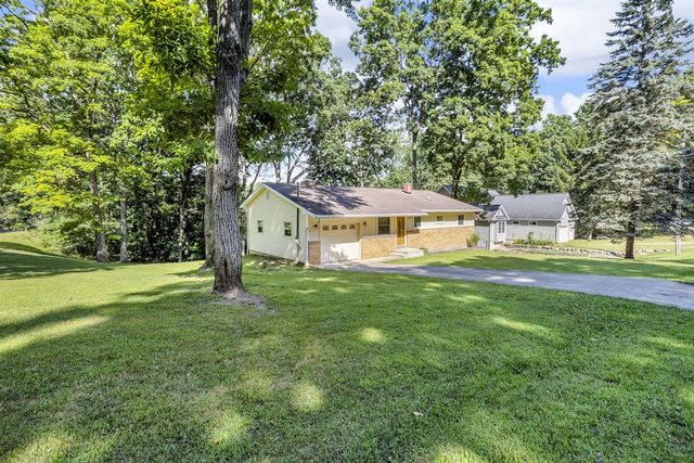 100 Southwood Drive, Jerome, MI 49249