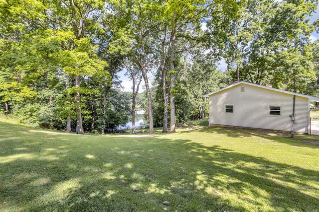 100 Southwood Drive, Jerome, MI 49249