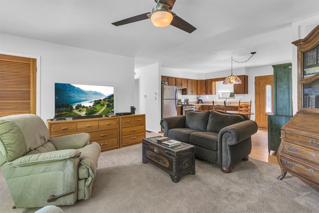 100 Southwood Drive, Jerome, MI 49249