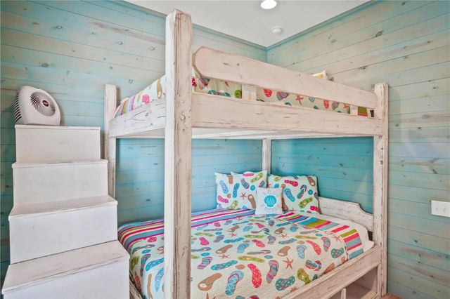 2525 S 11th St 61, Port Aransas, TX 78373