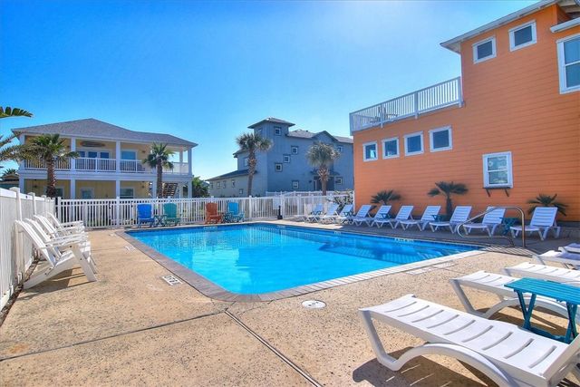 2525 S 11th St 61, Port Aransas, TX 78373