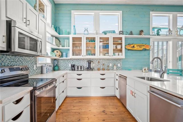 2525 S 11th St 61, Port Aransas, TX 78373