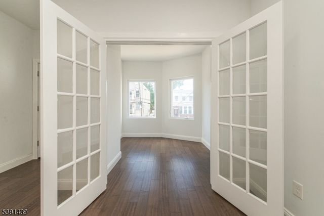 210 Nunda Ave, Jersey City, NJ 07306