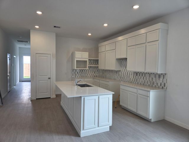 5118 Santa Cruz Bay, Richmond, TX 77469