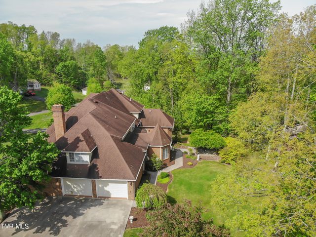 4 Sunset Drive, Lebanon, VA 24266