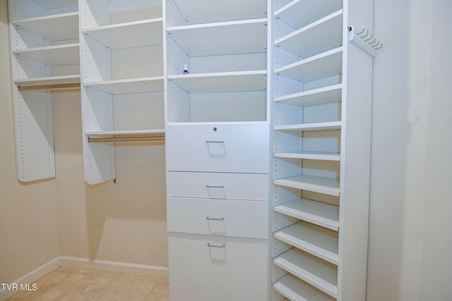 4 Sunset Drive, Lebanon, VA 24266