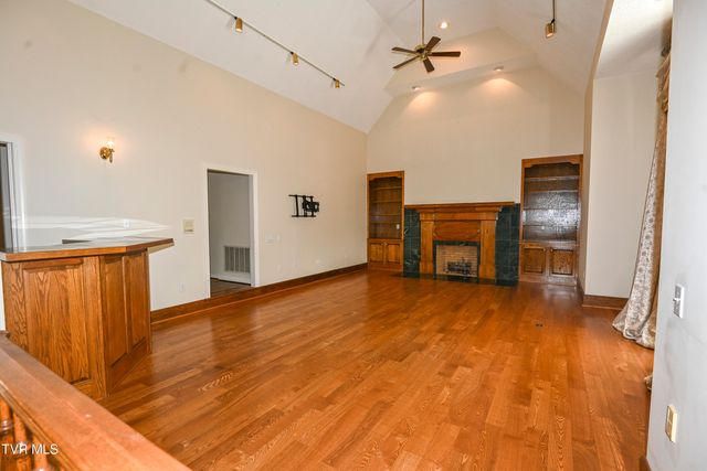 4 Sunset Drive, Lebanon, VA 24266