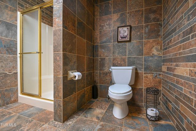 4 Sunset Drive, Lebanon, VA 24266