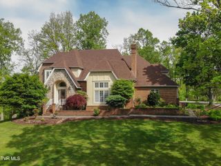 4 Sunset Drive, Lebanon, VA 24266