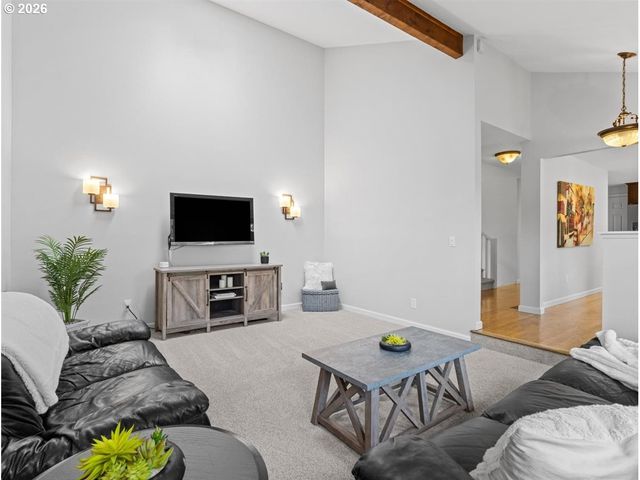 6271 TACK Ct, West Linn, OR 97068