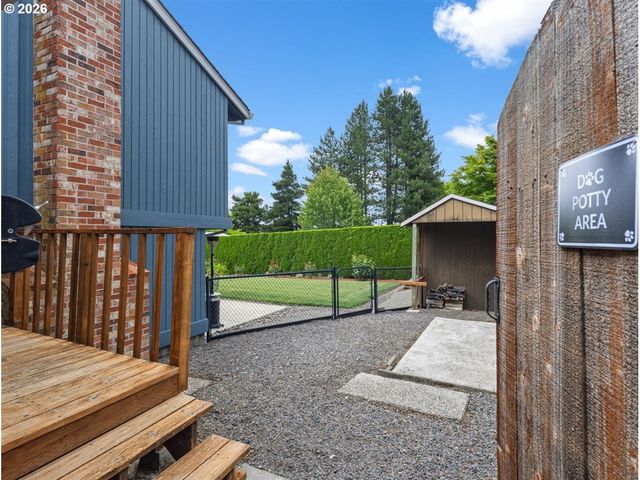 6271 TACK Ct, West Linn, OR 97068