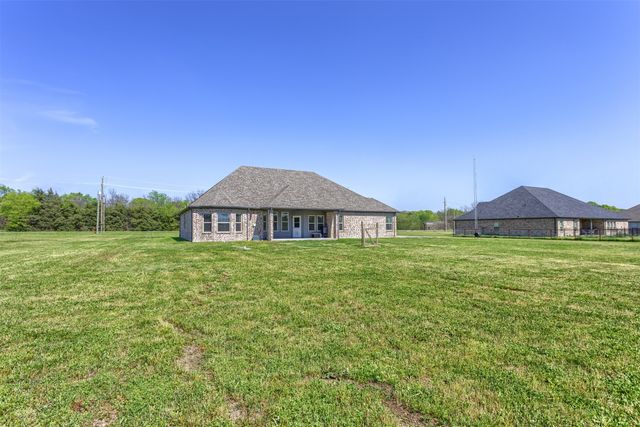 1538 Fm 36 N, Farmersville, TX 75442