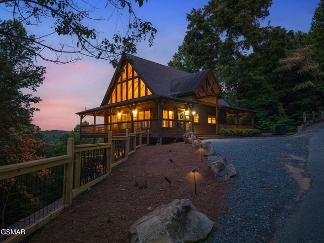 3719 Shadyview Ridge Road, Sevierville, TN 37876