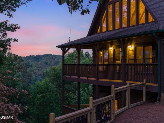 3719 Shadyview Ridge Road, Sevierville, TN 37876
