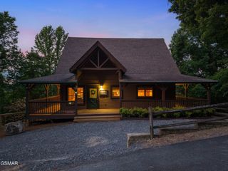 3719 Shadyview Ridge Road, Sevierville, TN 37876