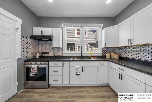 4716 N 31st Avenue, Omaha, NE 68111