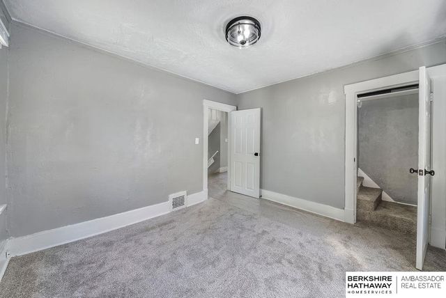 4716 N 31st Avenue, Omaha, NE 68111