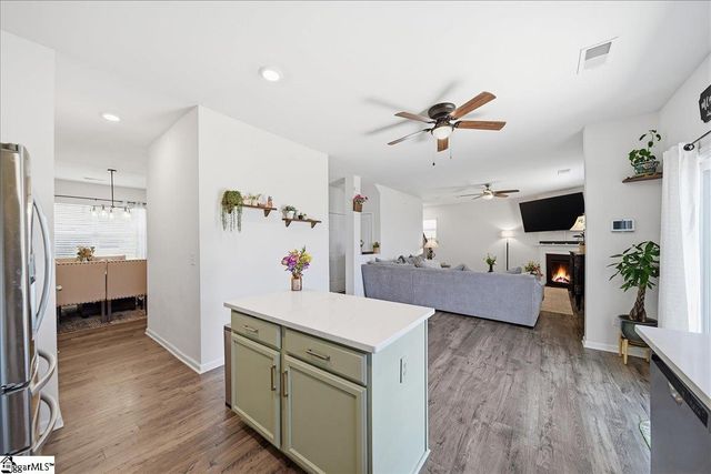 8 Garden Hill Road, Simpsonville, SC 29680