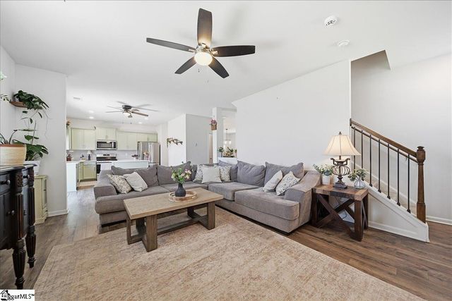 8 Garden Hill Road, Simpsonville, SC 29680