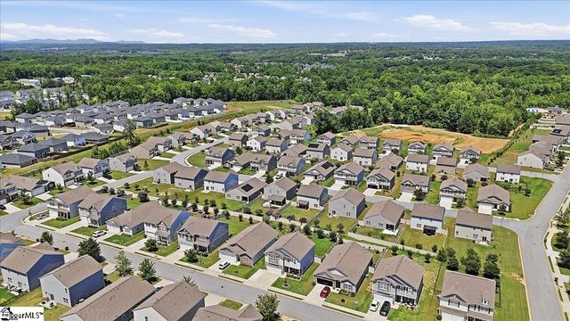 8 Garden Hill Road, Simpsonville, SC 29680