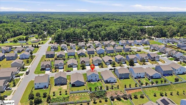 8 Garden Hill Road, Simpsonville, SC 29680