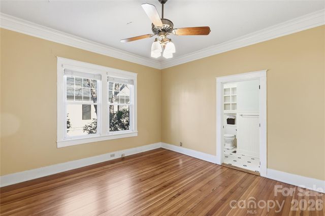 37 W Woodrow Avenue, Belmont, NC 28012