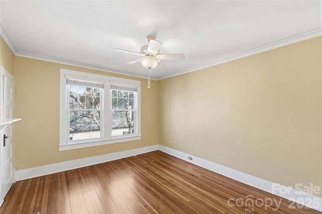 37 W Woodrow Avenue, Belmont, NC 28012