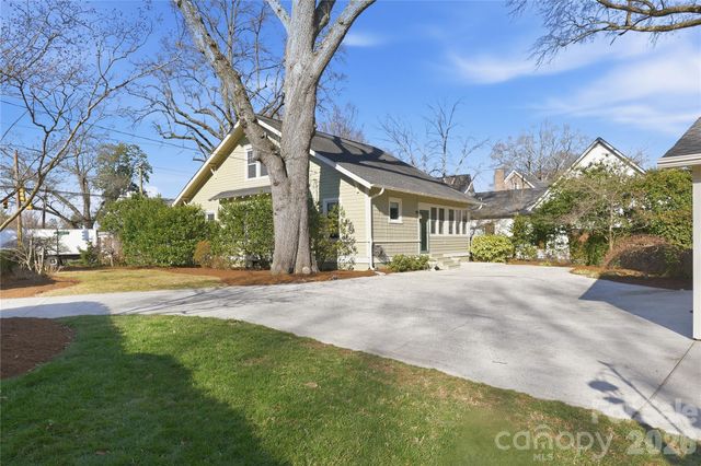 37 W Woodrow Avenue, Belmont, NC 28012