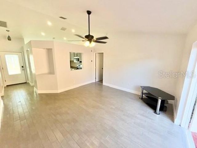 118 KELLY CIRCLE, Sanford, FL 32773