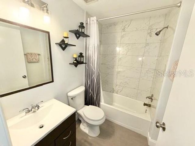 118 KELLY CIRCLE, Sanford, FL 32773