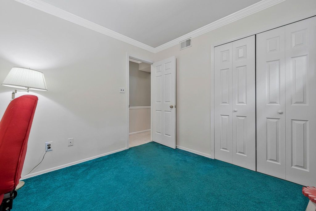 Image 25 of property listing at 15006 NORTHSHIRE PL, Bowie, MD 20716