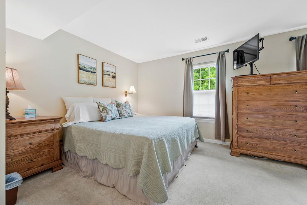 Image 31 of property listing at 15006 NORTHSHIRE PL, Bowie, MD 20716