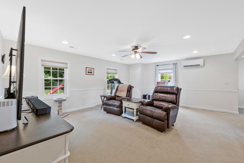 Image 37 of property listing at 15006 NORTHSHIRE PL, Bowie, MD 20716